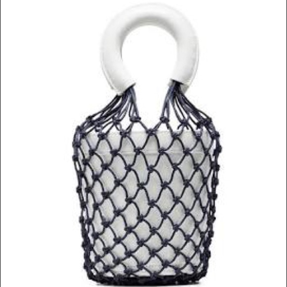 STAUD Moreau bucket bag white/navy